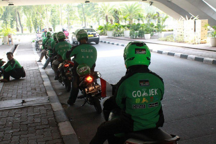 supir-go-jek
