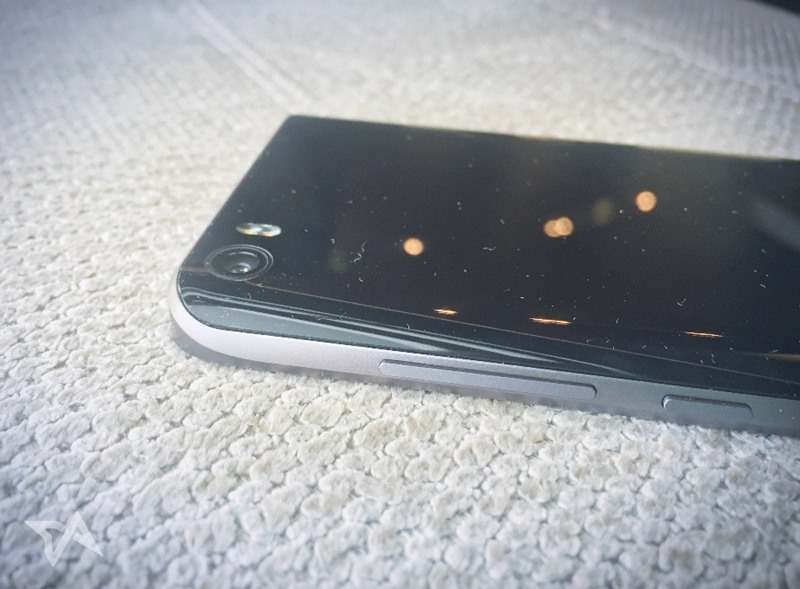 Xiaomi-Mi5-hands-on-photo-1