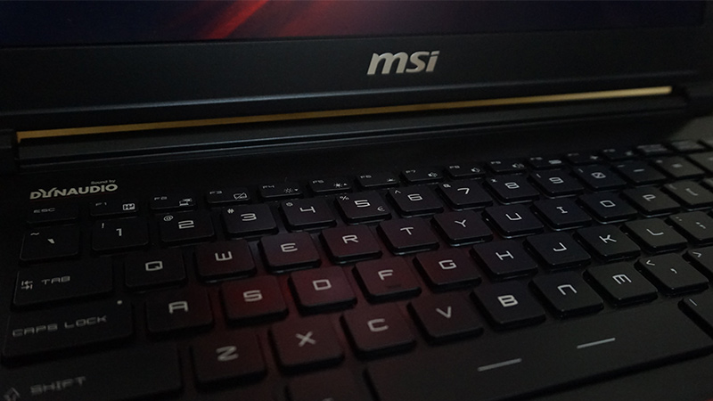 MSI-GS40-6QE-keyboard