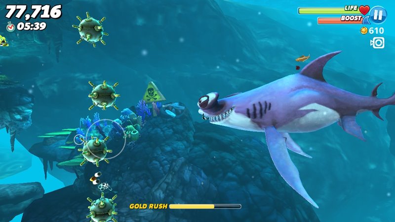 Hungry shark world кристаллы