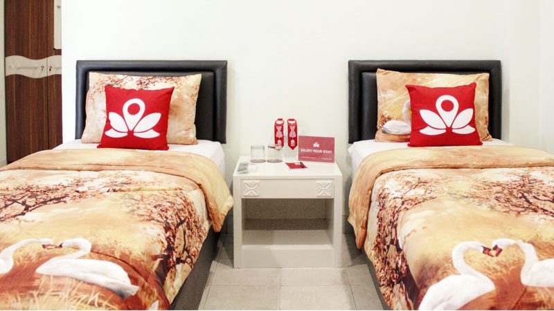 Livaza Kerja Sama Zenrooms | Foto