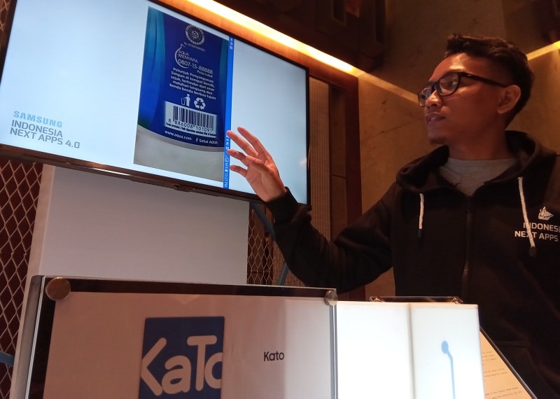 Pengembang Kato, Sulistiyanto, menjelaskan aplikasi buatannya di sela-sela acara Samsung Indonesia Next Apps 4.0.