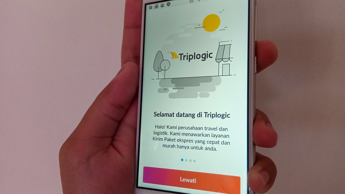 Tampilan aplikasi Triplogic